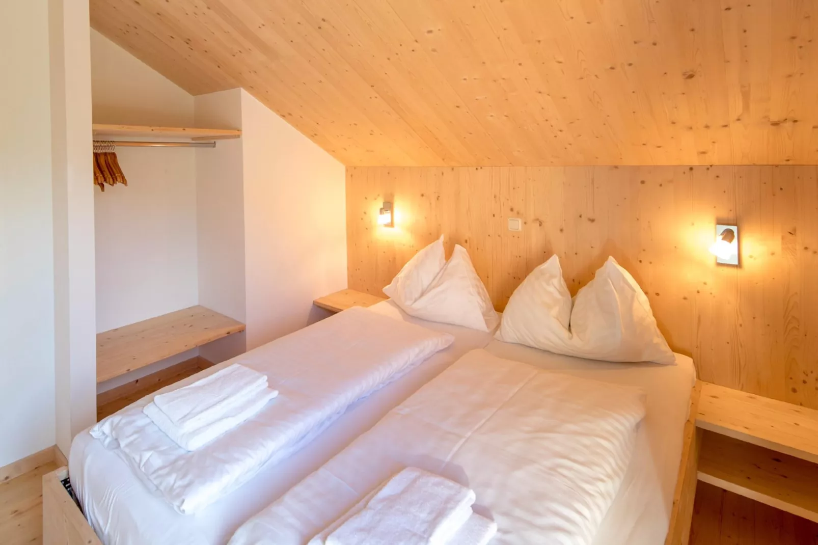 Kreischberg Chalets 13a-Schlafzimmer