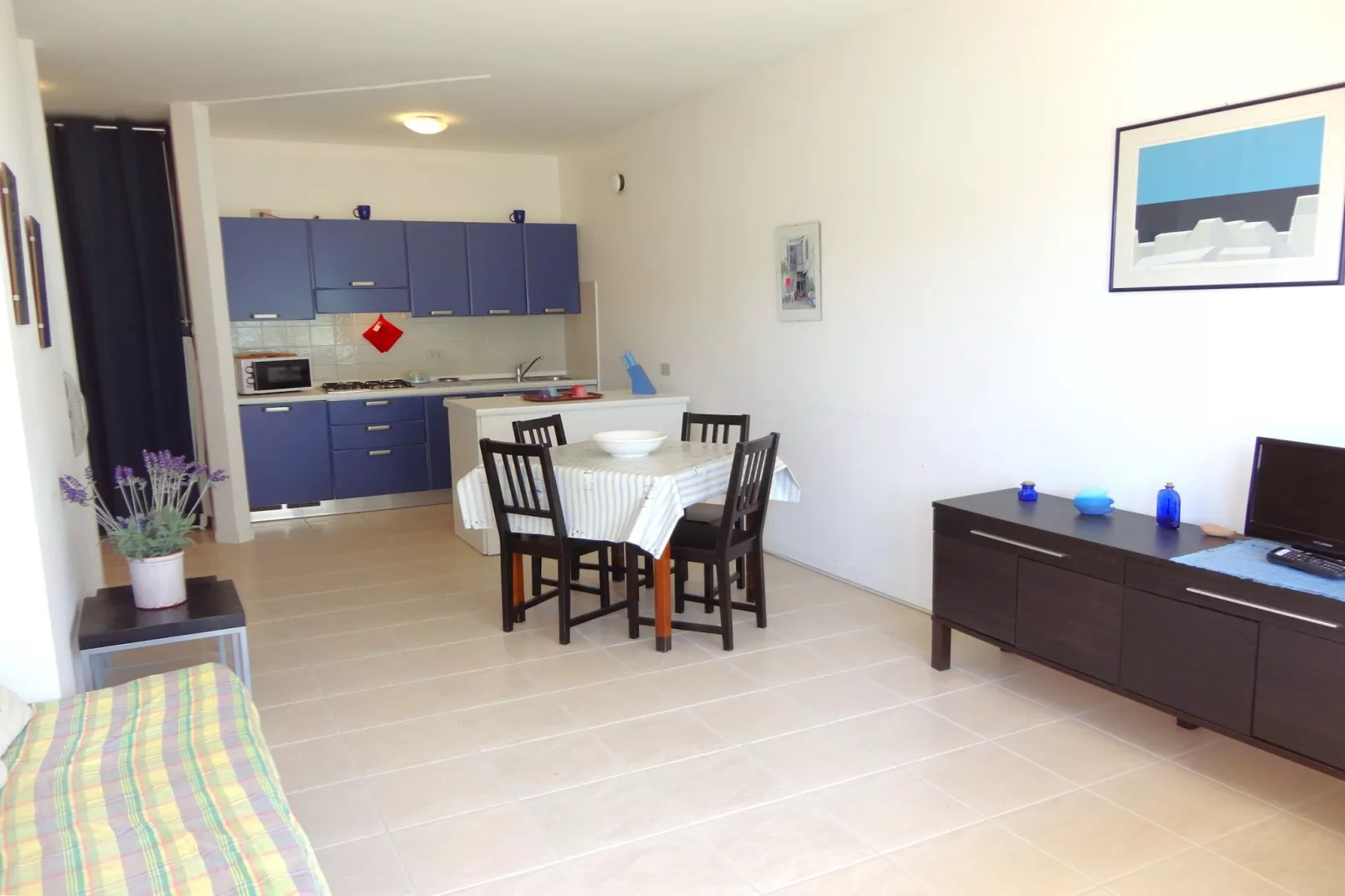 Miramare 3/7-Kitchen