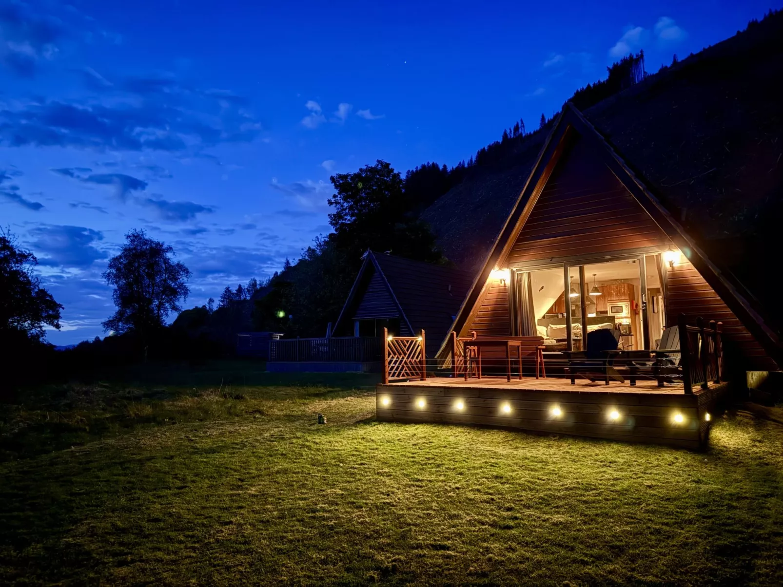 Lodge 6-Outside
