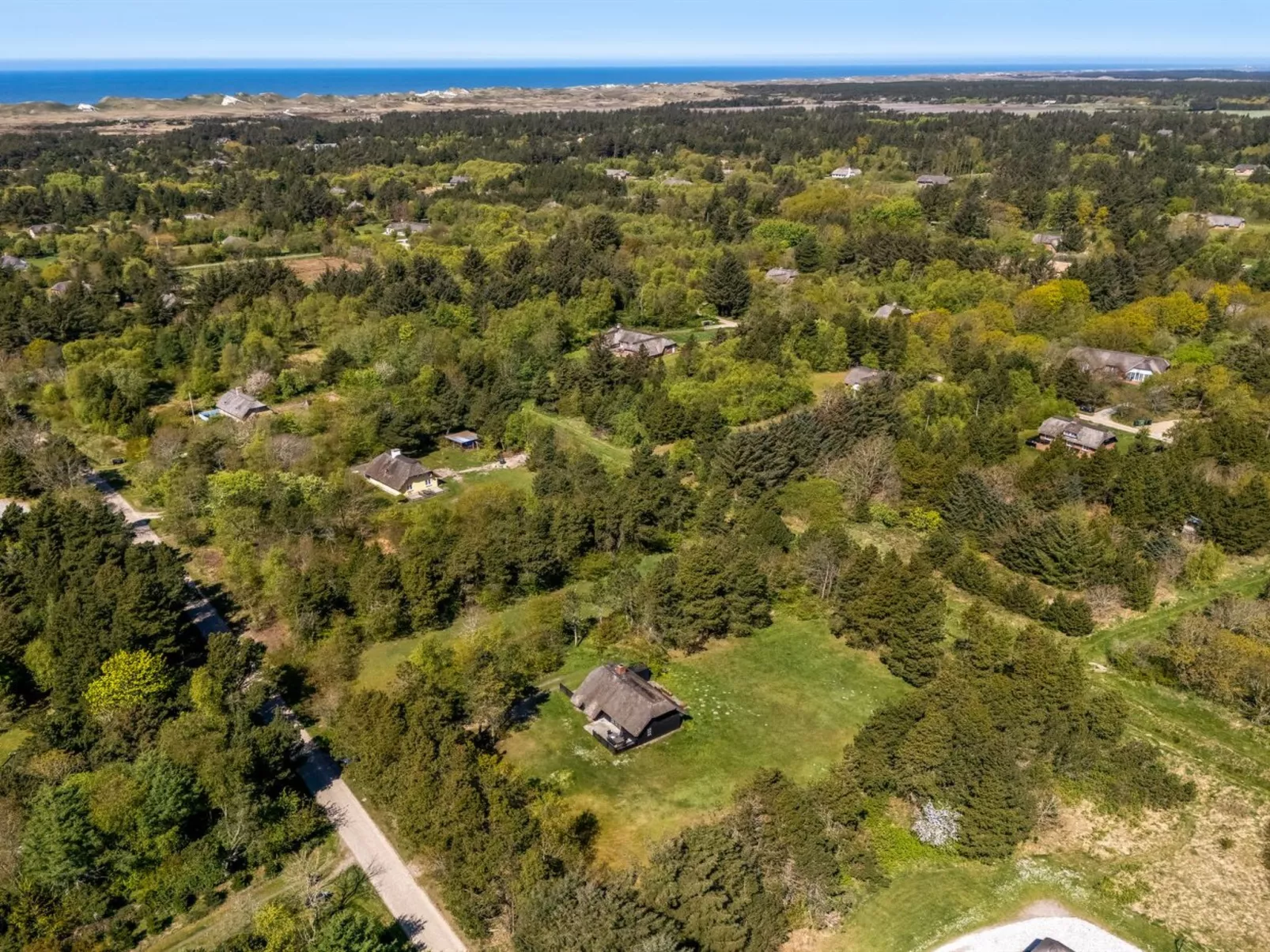 "Matilda" - 1.6km from the sea-Outside