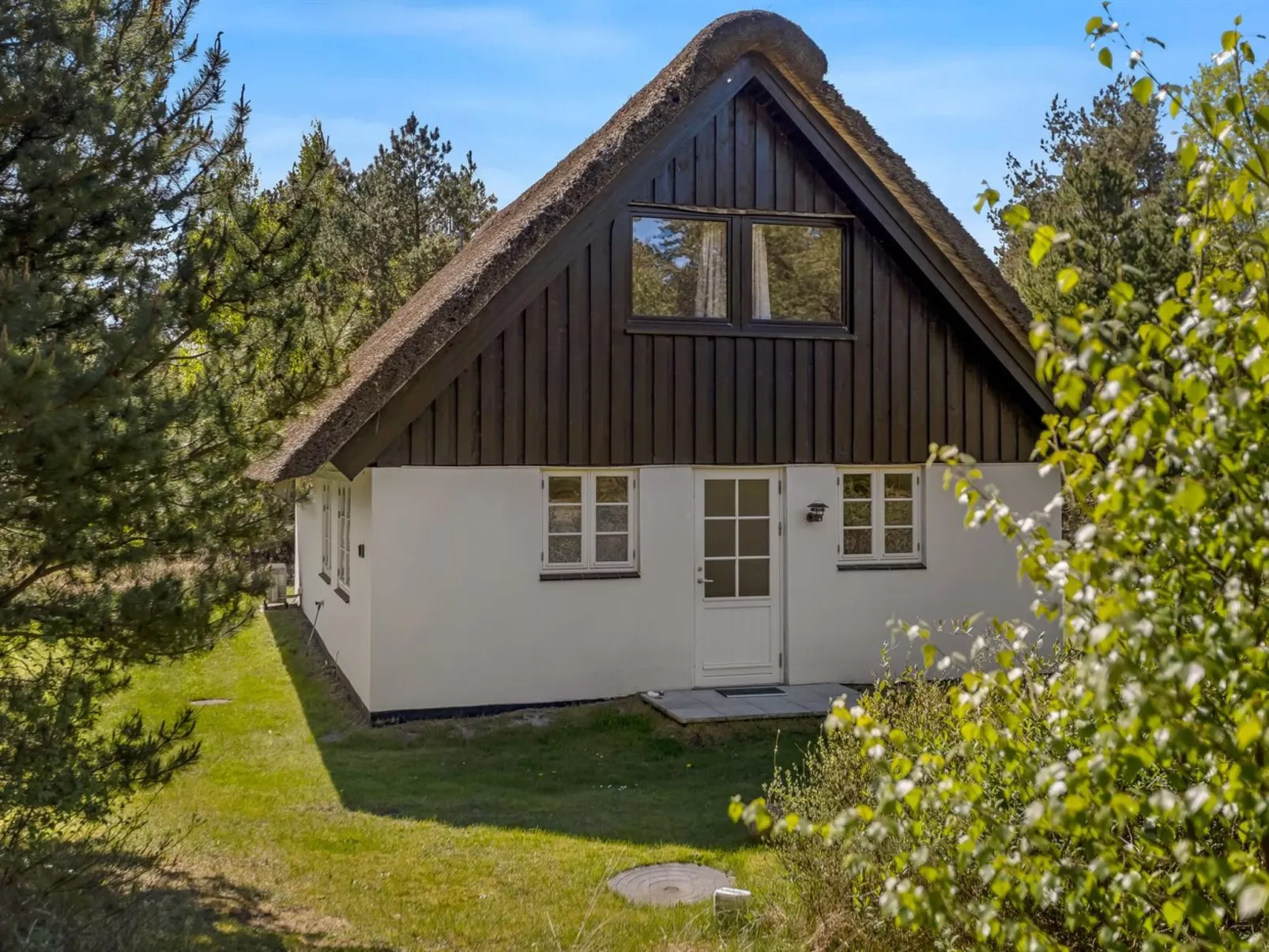 "Einari" - 1.2km from the sea-Outside