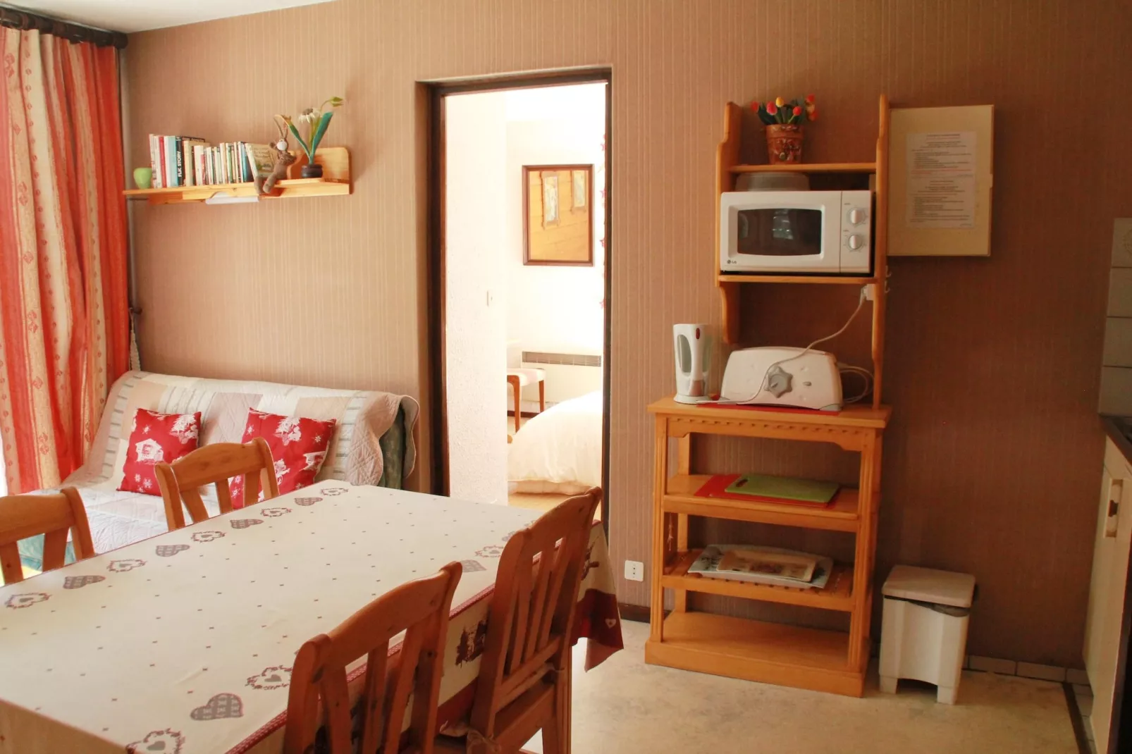 Moulin ML286 MOUNTAIN & TELECABINE 6 pers.-Dining room