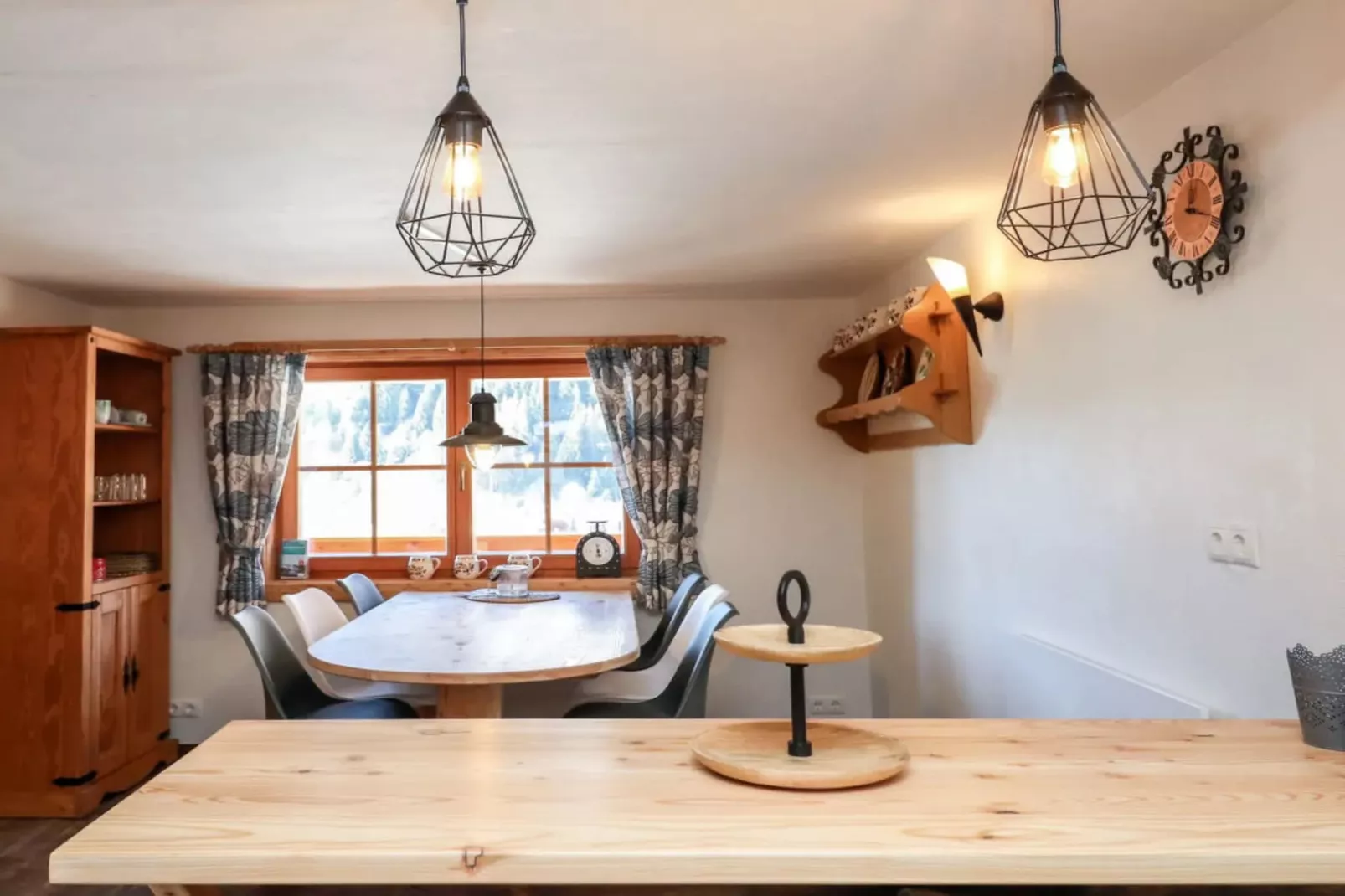 Felsenhütte-Esszimmer