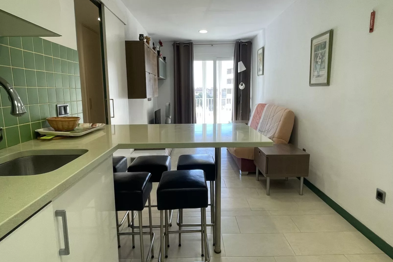 ROCAMAURA I B 4-4-Kitchen