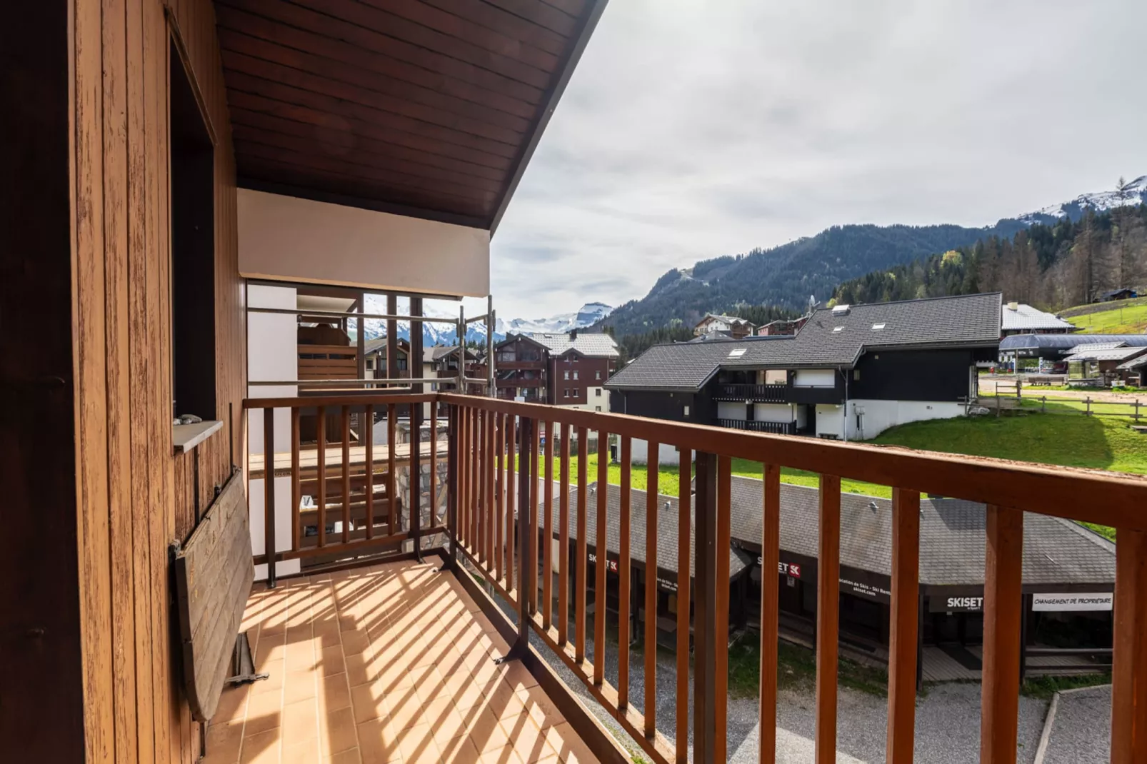 LES ARCADES N°310 - 2P6-Terrace balcony