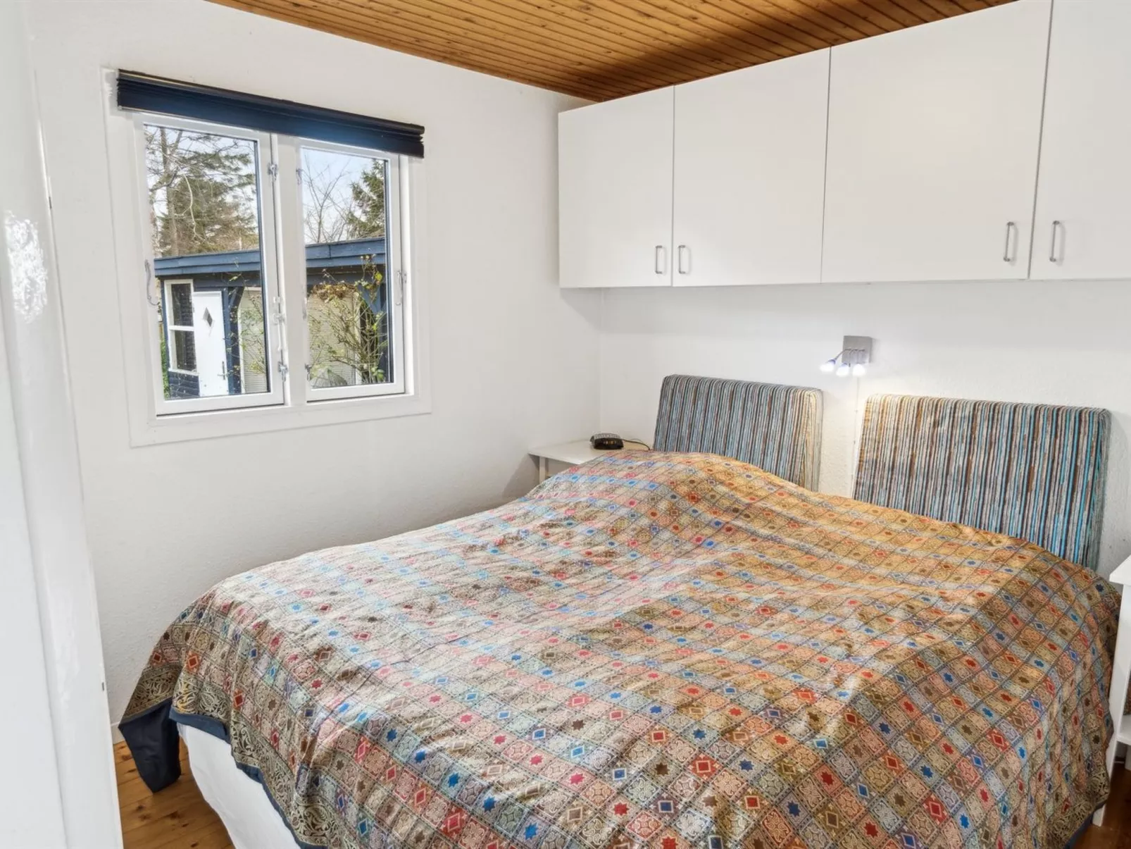 "Riki" - 100m from the sea-Inside