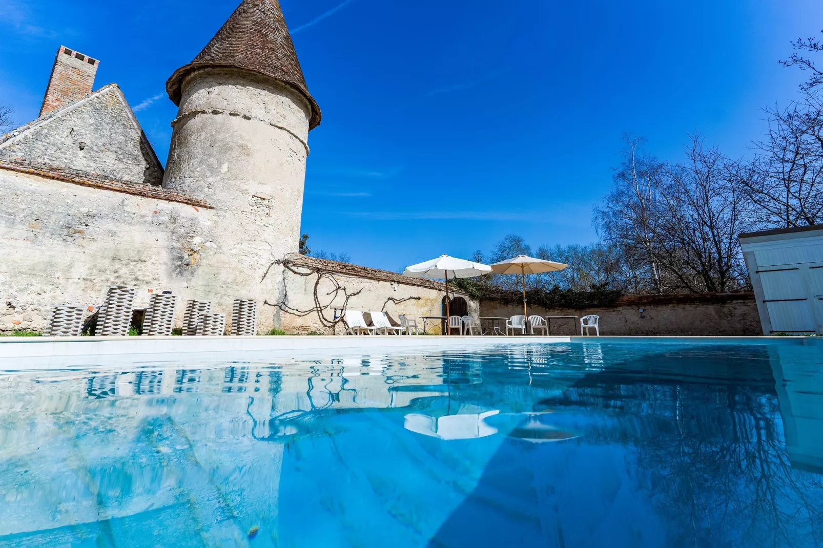 poolofhouse