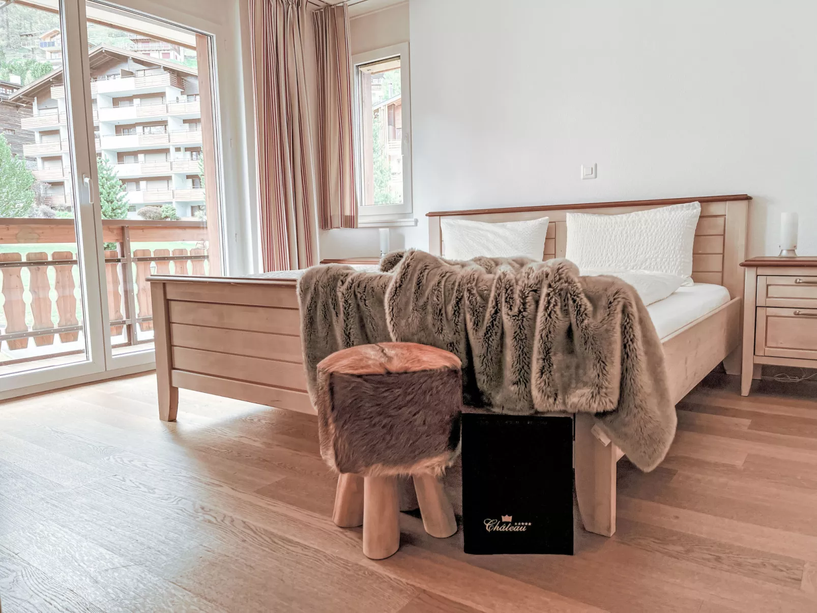 Residence Chateau B-Inside