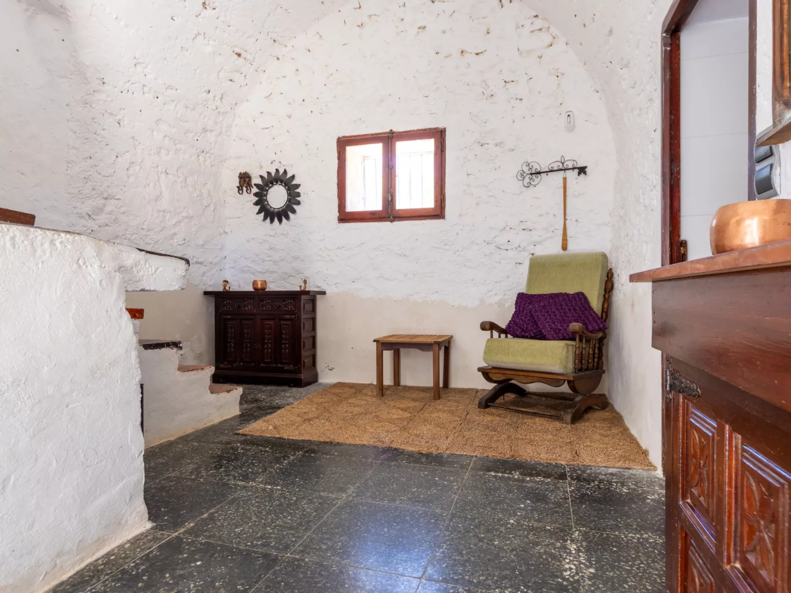 Torre Morralla-Inside