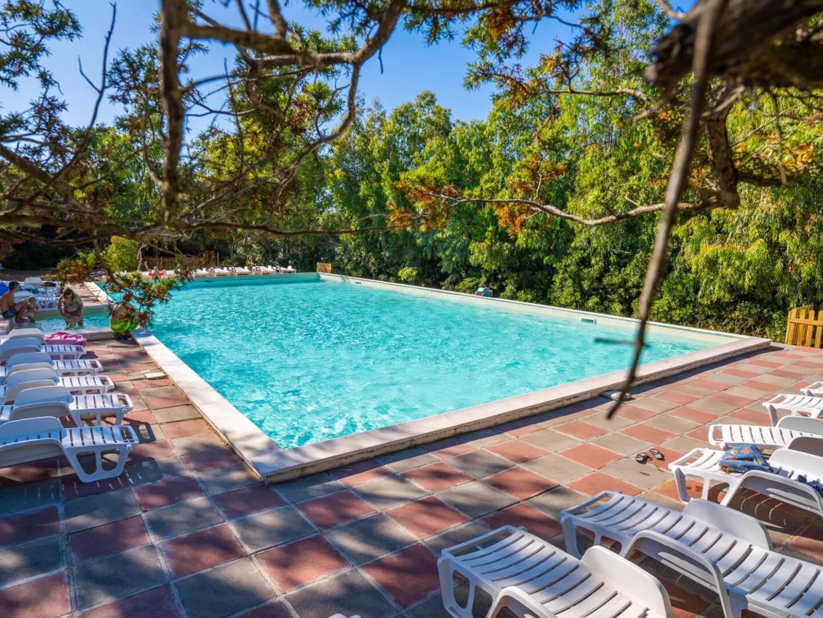 Camping Baia Paradiso