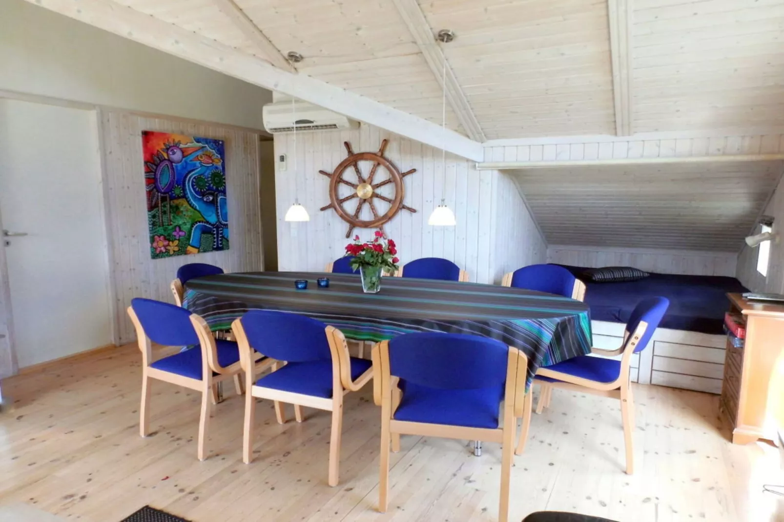 141732-Dining room