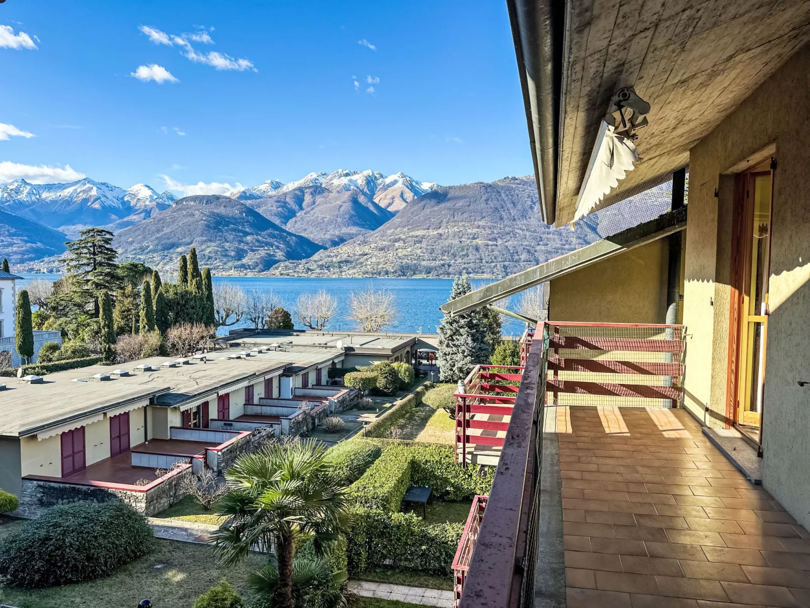 Miralago Guest House