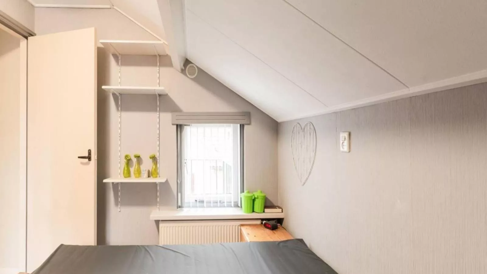 Hoevendeel-Schlafzimmer