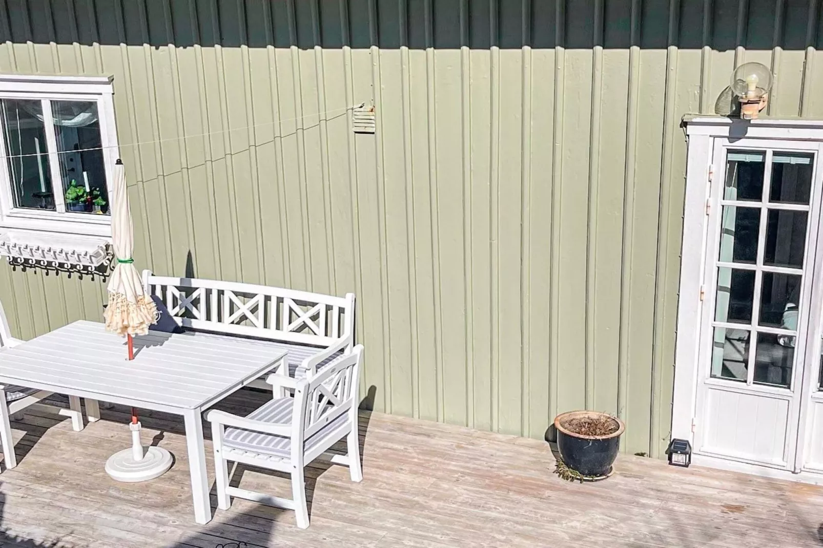 4 person holiday home in SKÄRHAMN-Outdoor