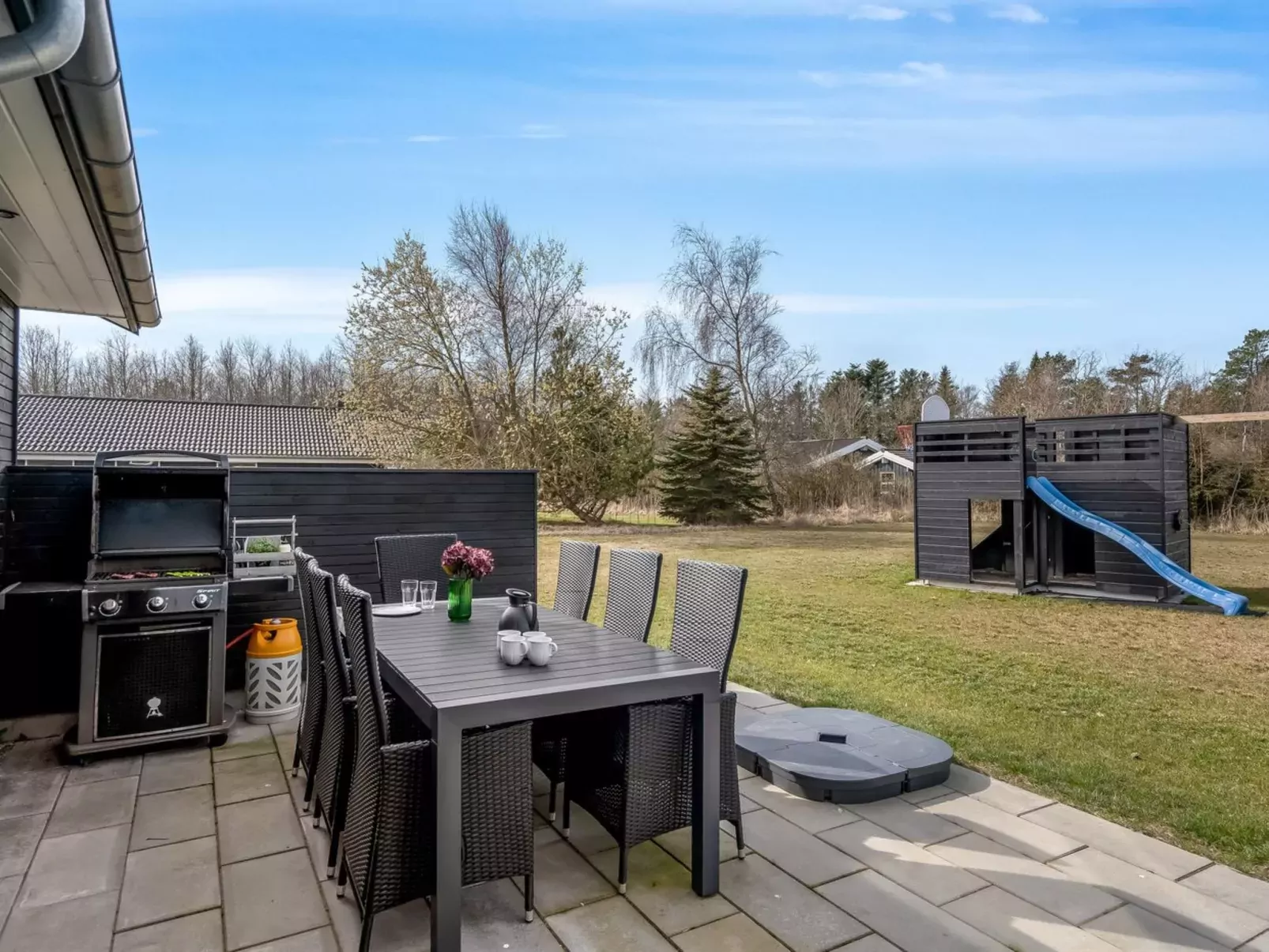 "Frederikke" - 990m from the sea-Outside