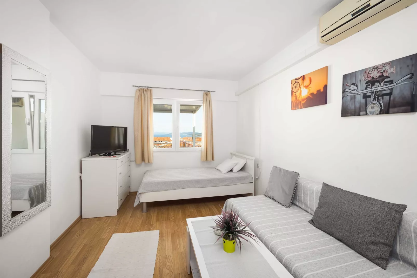 Apartments Anna - Studio Apartment