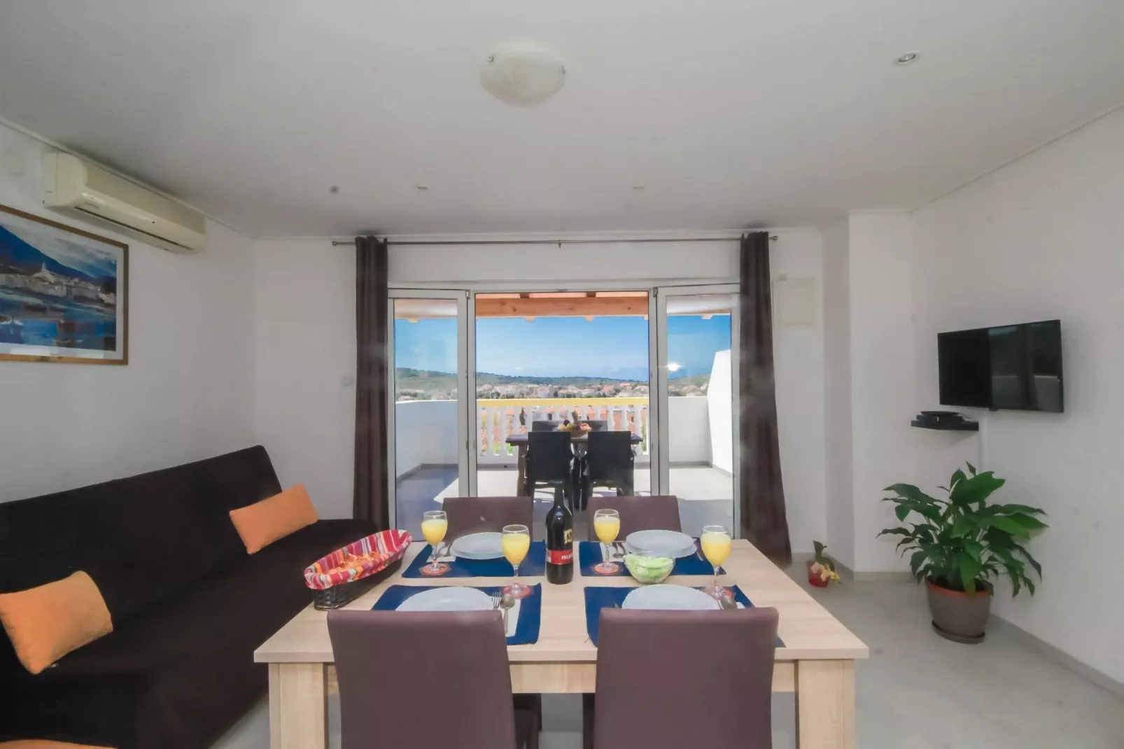 Apartments Horvat - Yellow