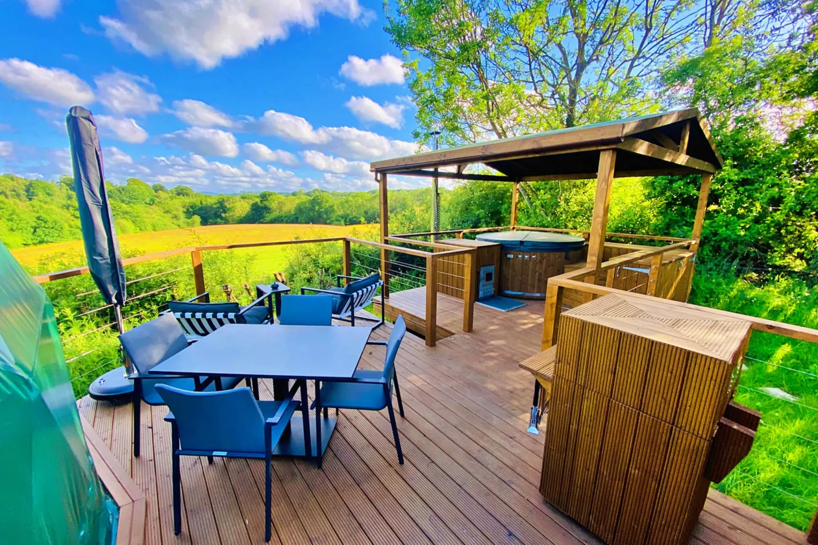 Scotney Luxury Dome