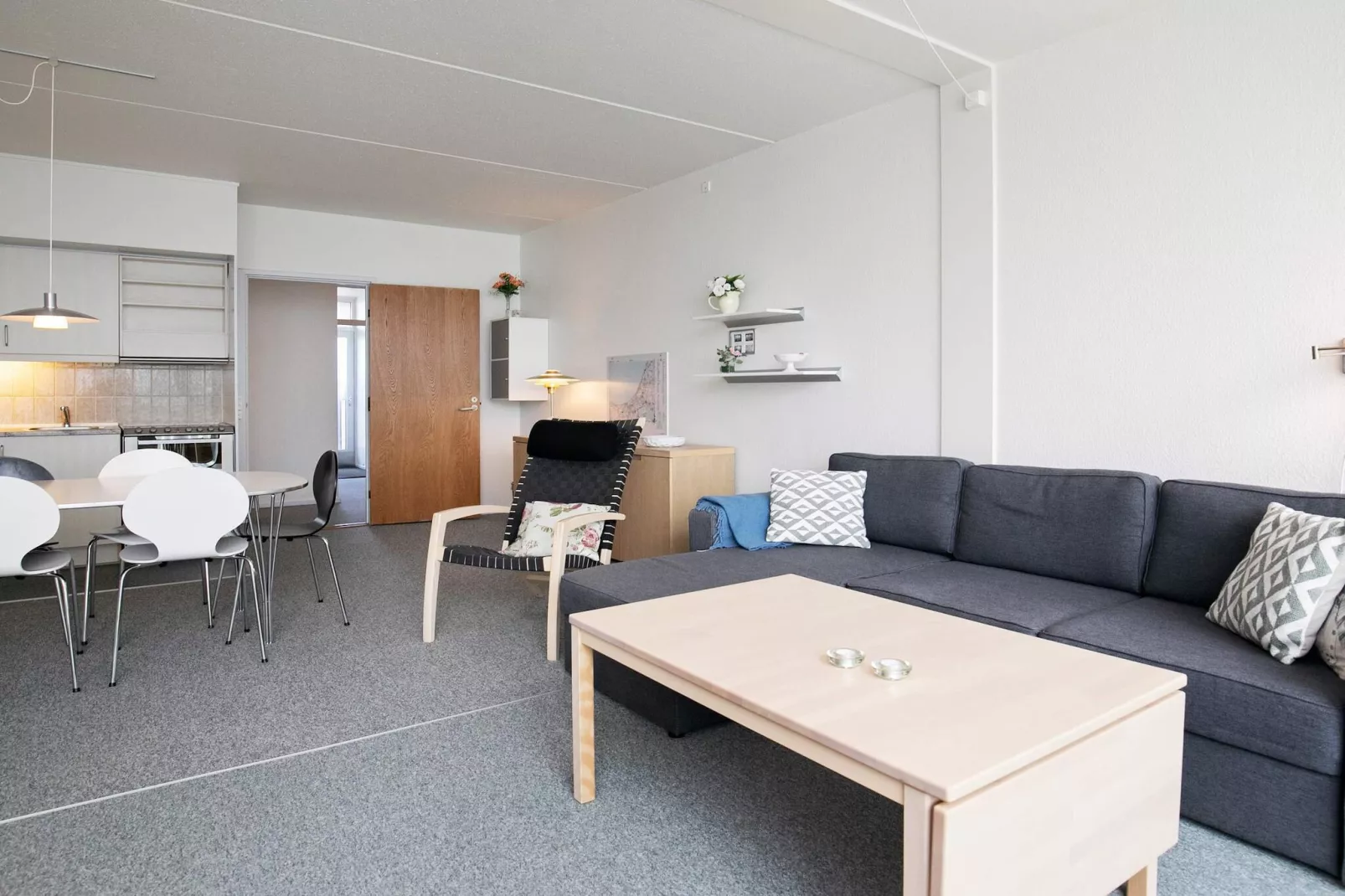 2 room,w/partially seaview-Innen