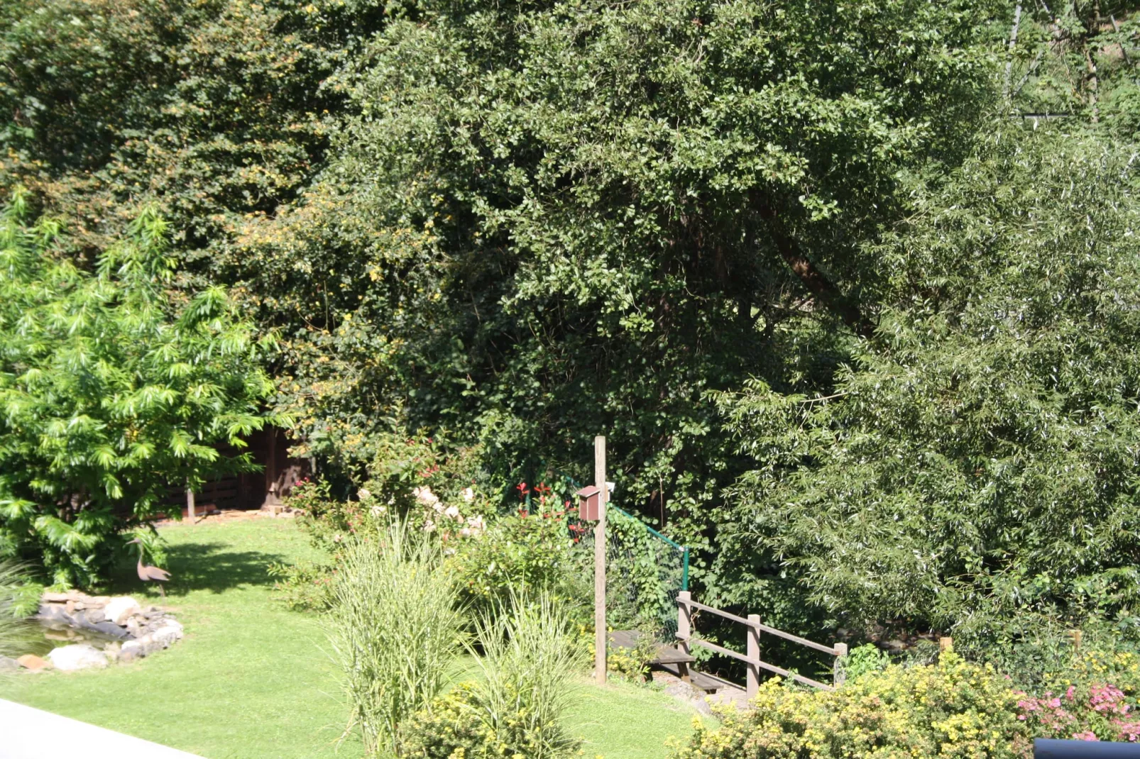Les Digues-Gardens summer
