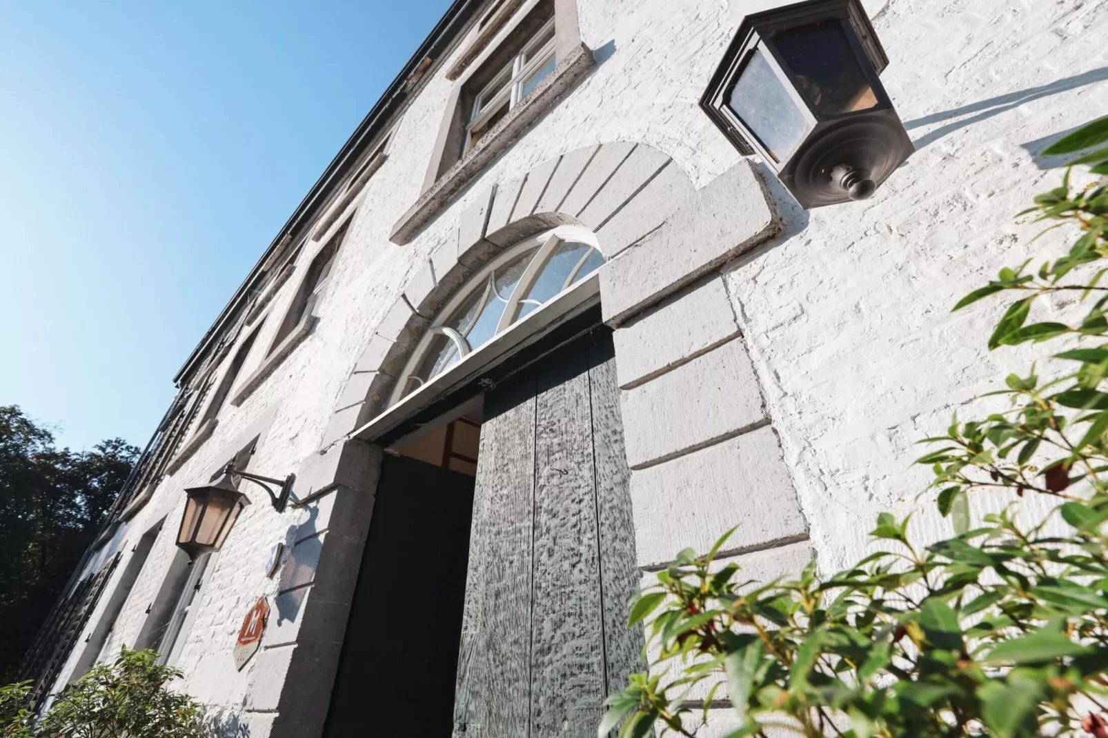 Appartement voor vier Domain Château Dieupart-Außenbereich Sommer