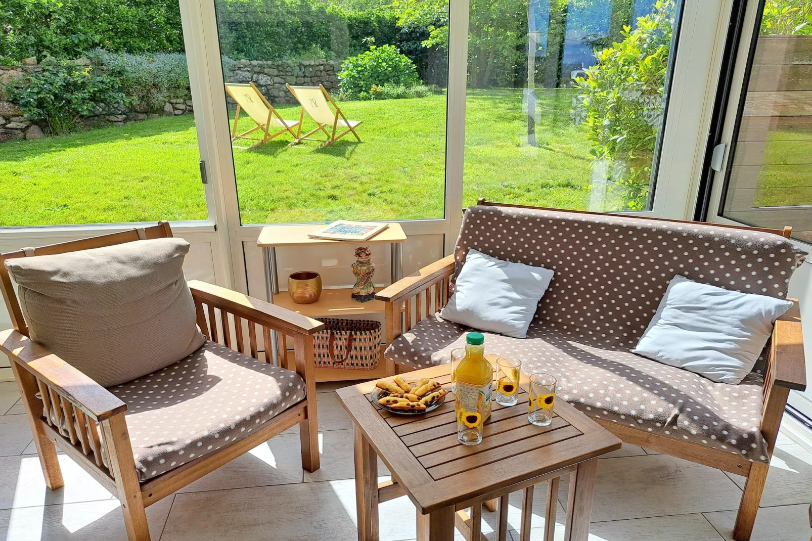 Ferienhaus in Strandnähe Plouarzel-Living room