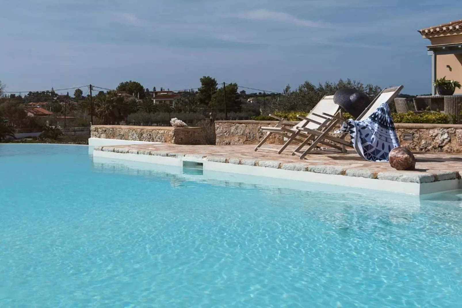 Elegant Villa Apolonas-Piscine