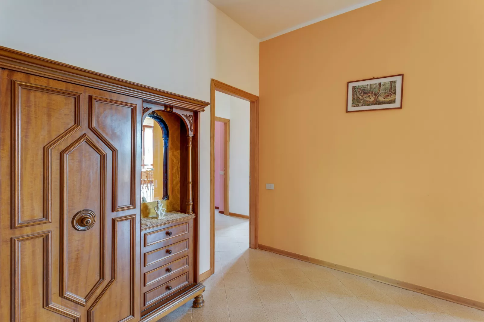 Casa Tommaso - Quadri P T - 8 pax-Reception hall
