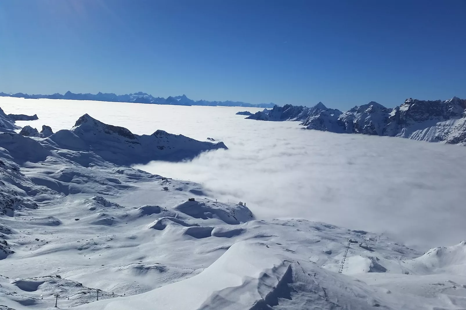 Residenza Cervinia Bilo Piano Cinque-Area winter 5km