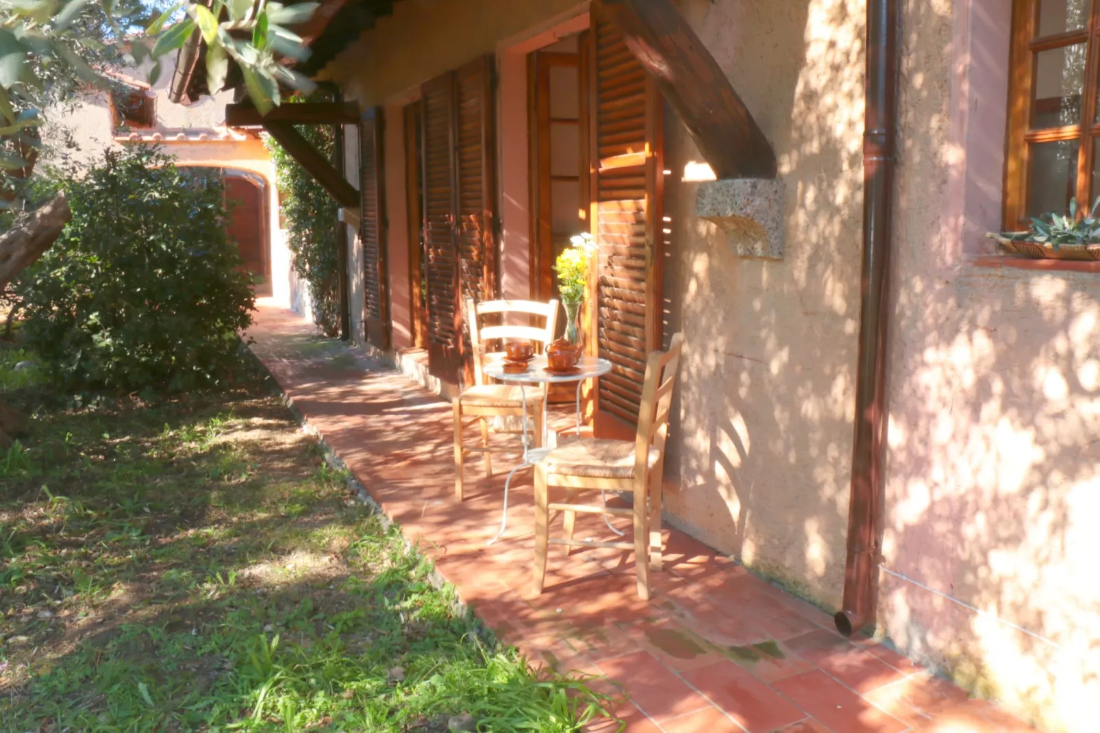 Le Cannelle-Terrace balcony