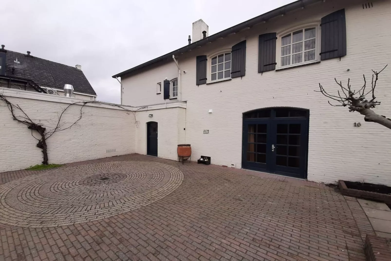 In de Witte Dame - 31A-Exterior summer