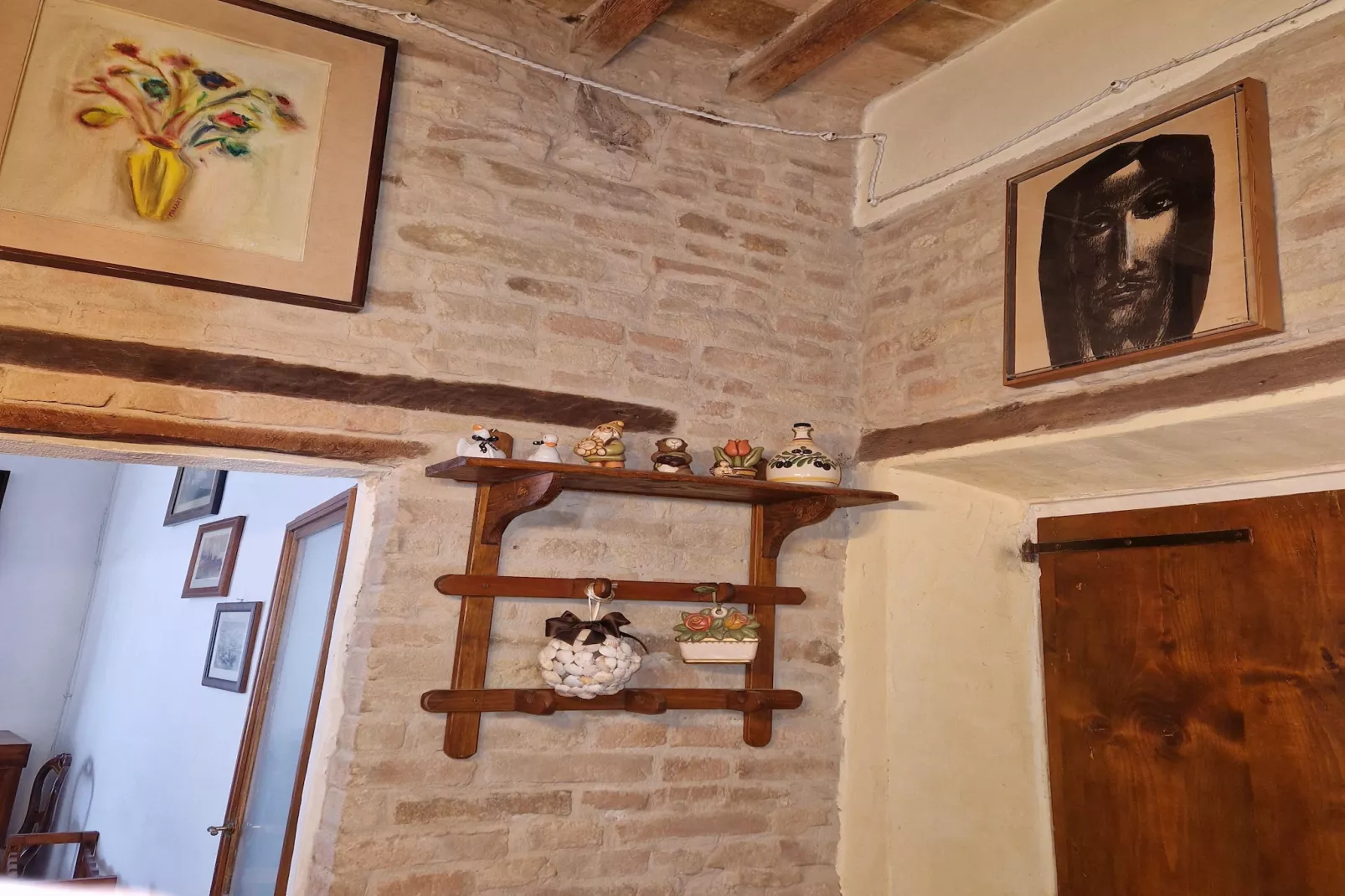 Il Coccio a Fratte Rosa-Salon