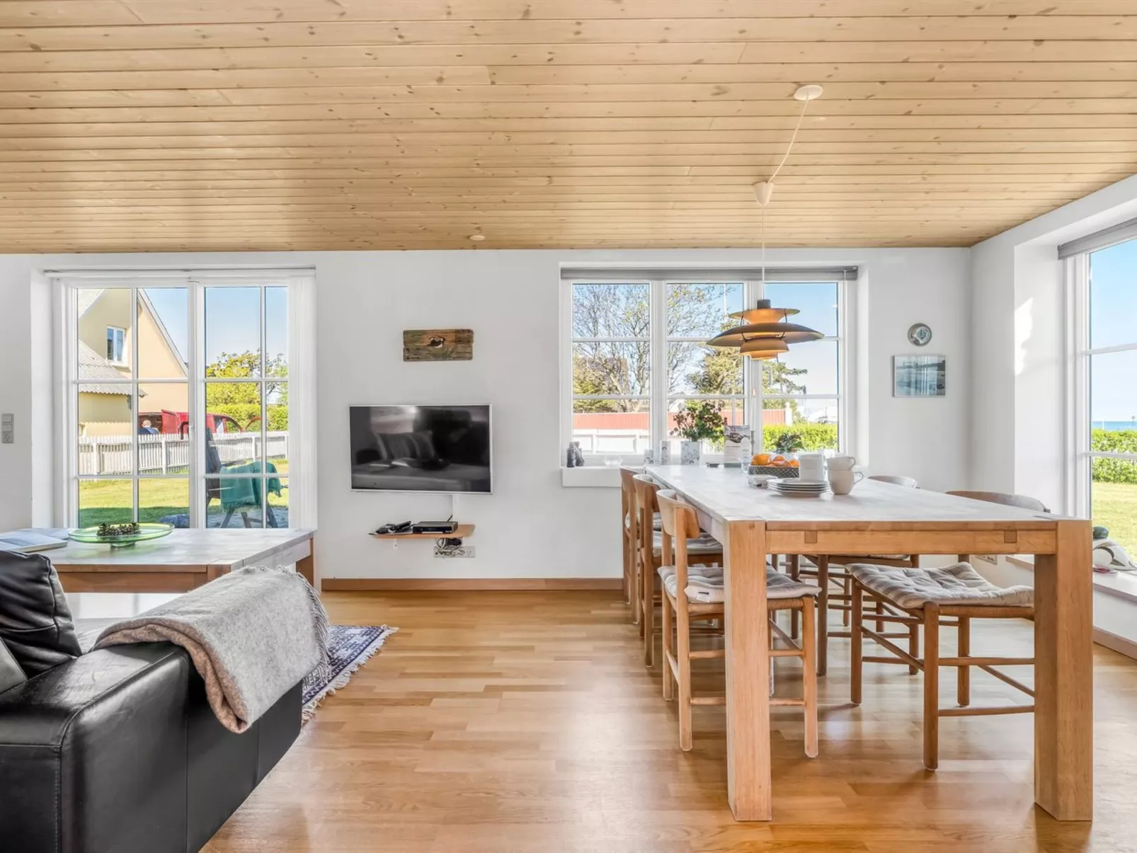 "Tara" - 300m from the sea-Drinnen
