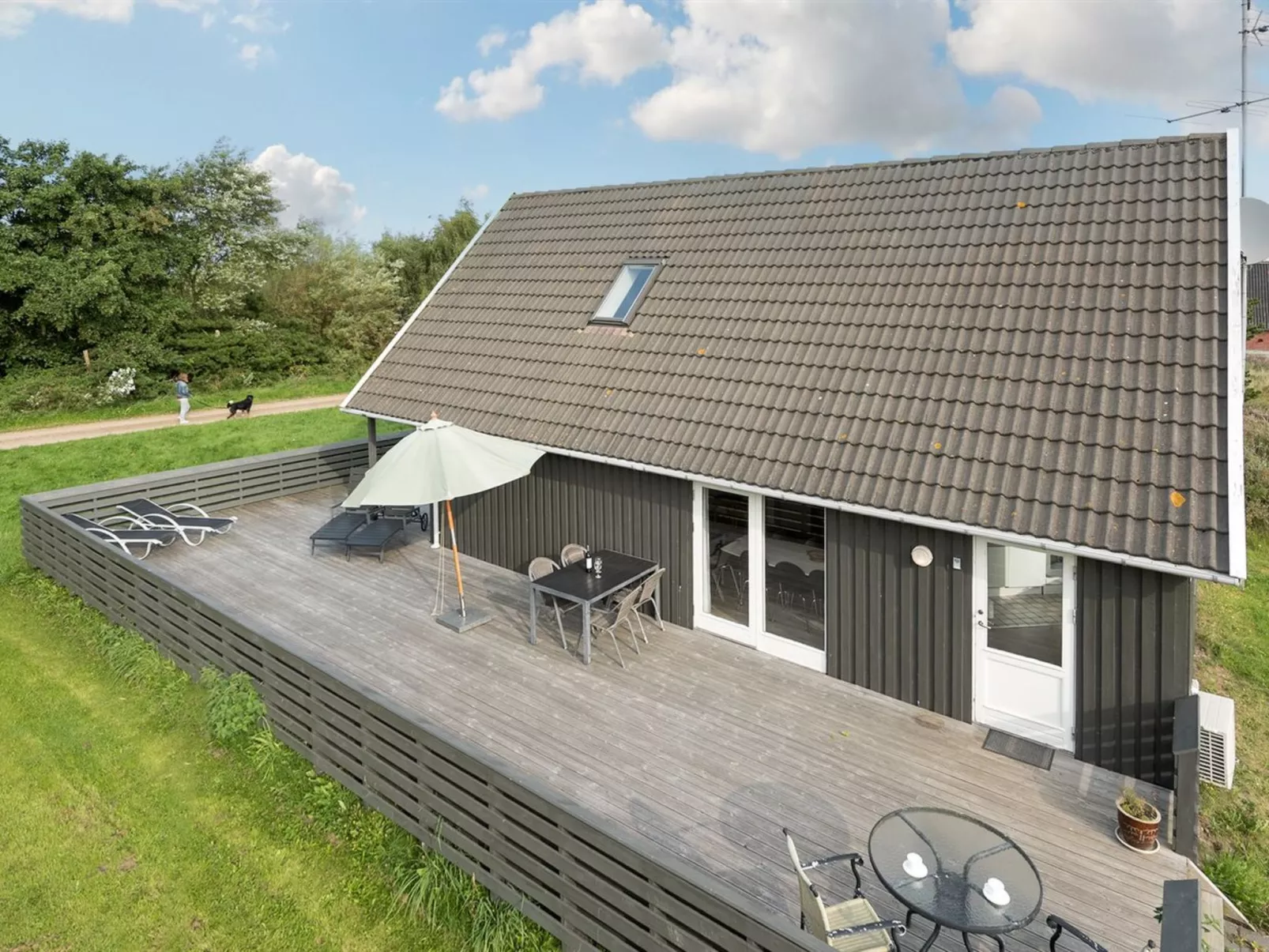 "Sunita" - 2.8km from the sea-Outside