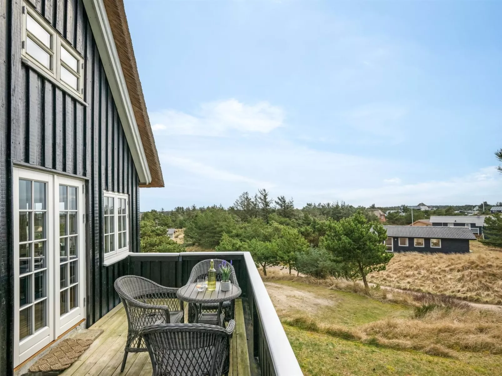 "Erikke" - 300m from the sea-Outside