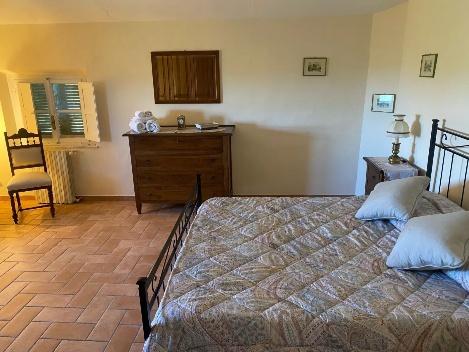Villa La Guardia Vecchia-Dedans
