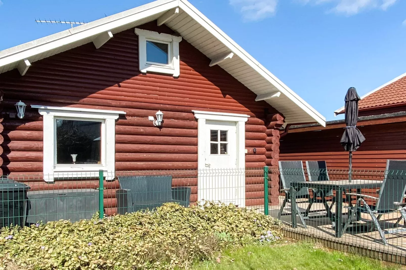 4 person holiday home in TRELLEBORG-By Traum-Outdoor