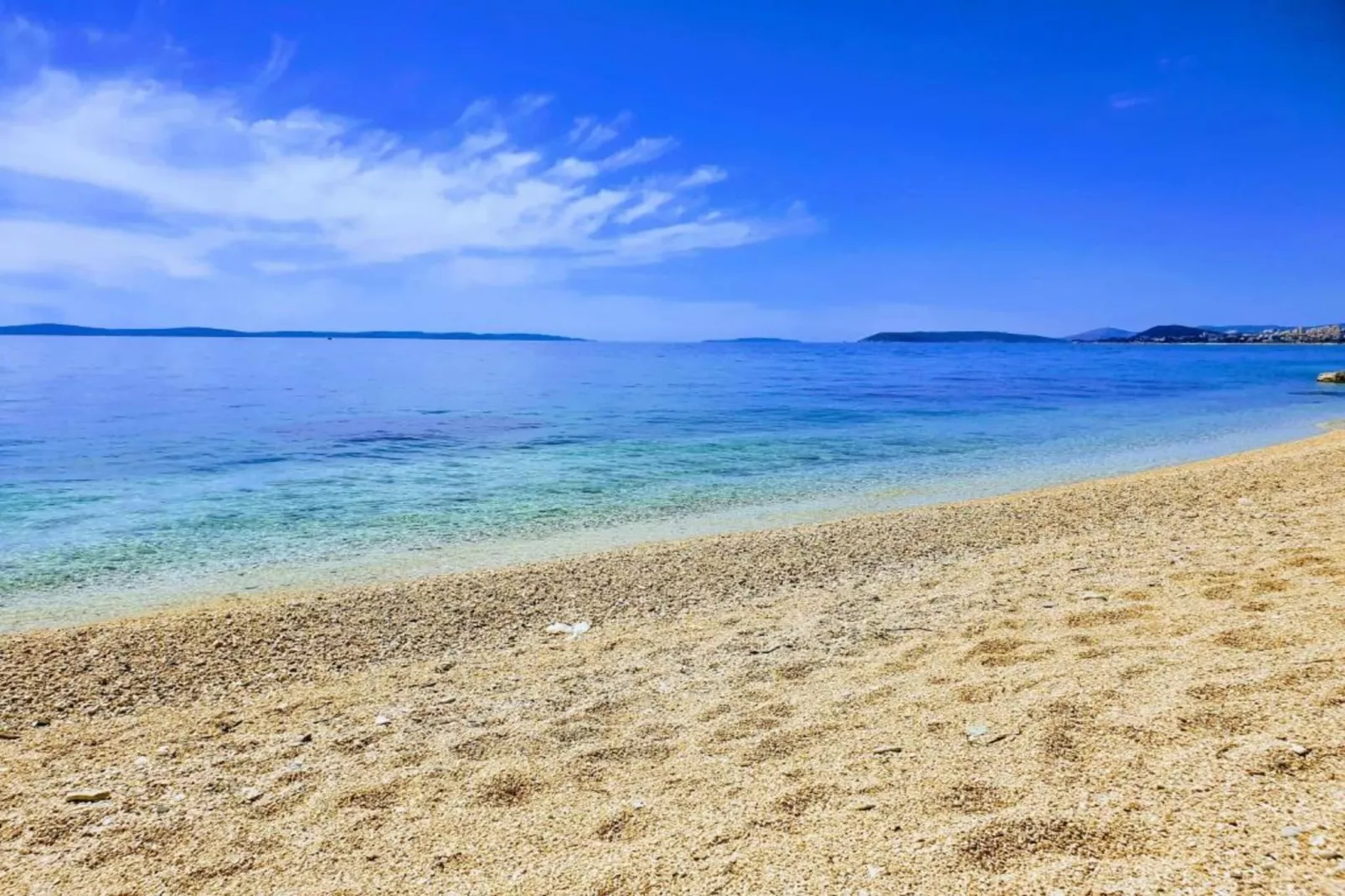 Luxury beach apartment-Zones d'été à 5 km