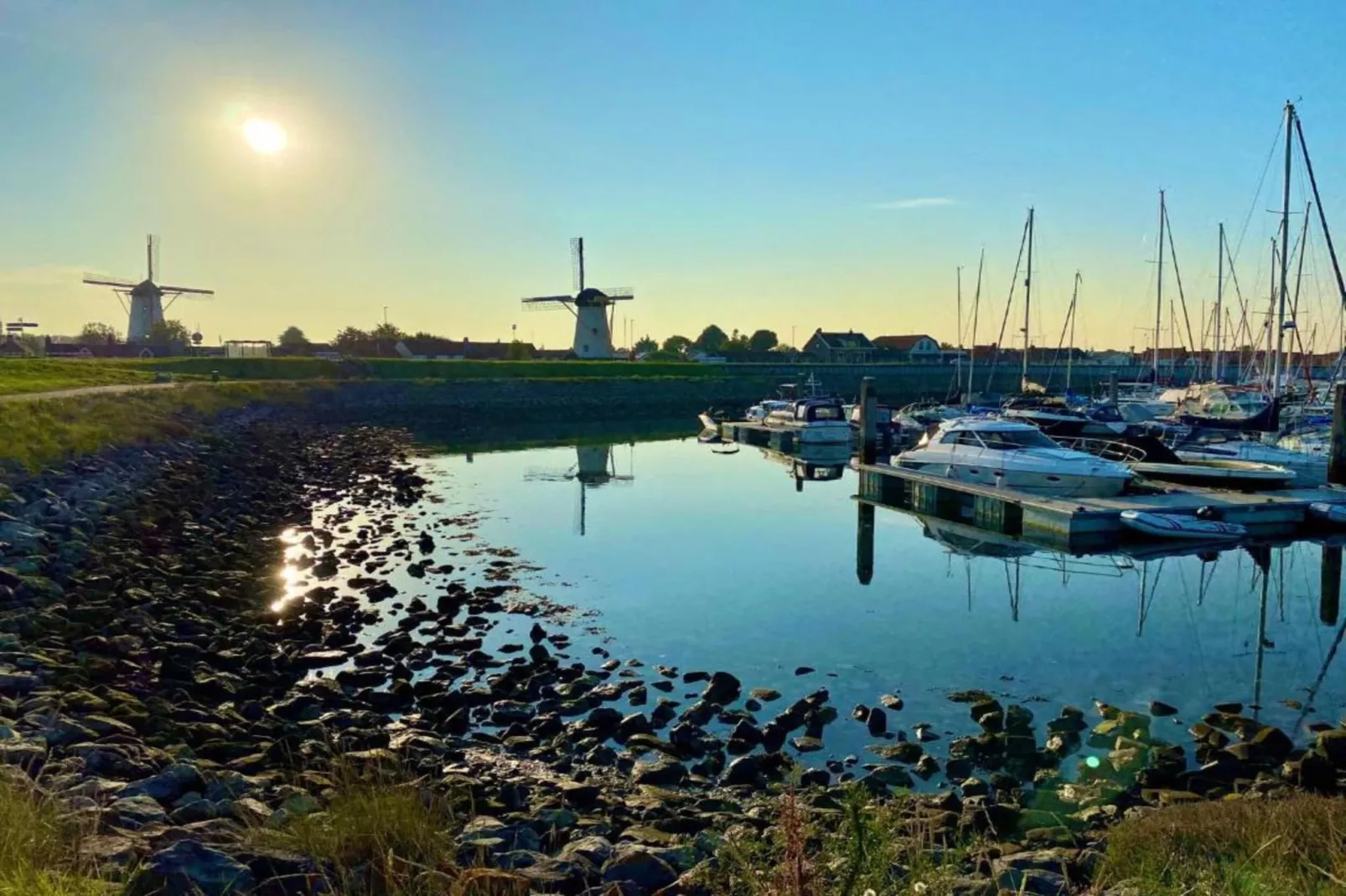 Villapark De Oesterbaai 6-Gebiete Sommer 20 km