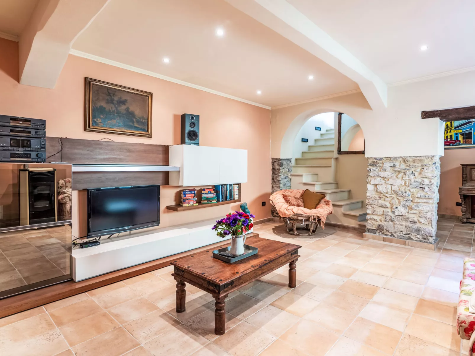 Casa Derna-Inside