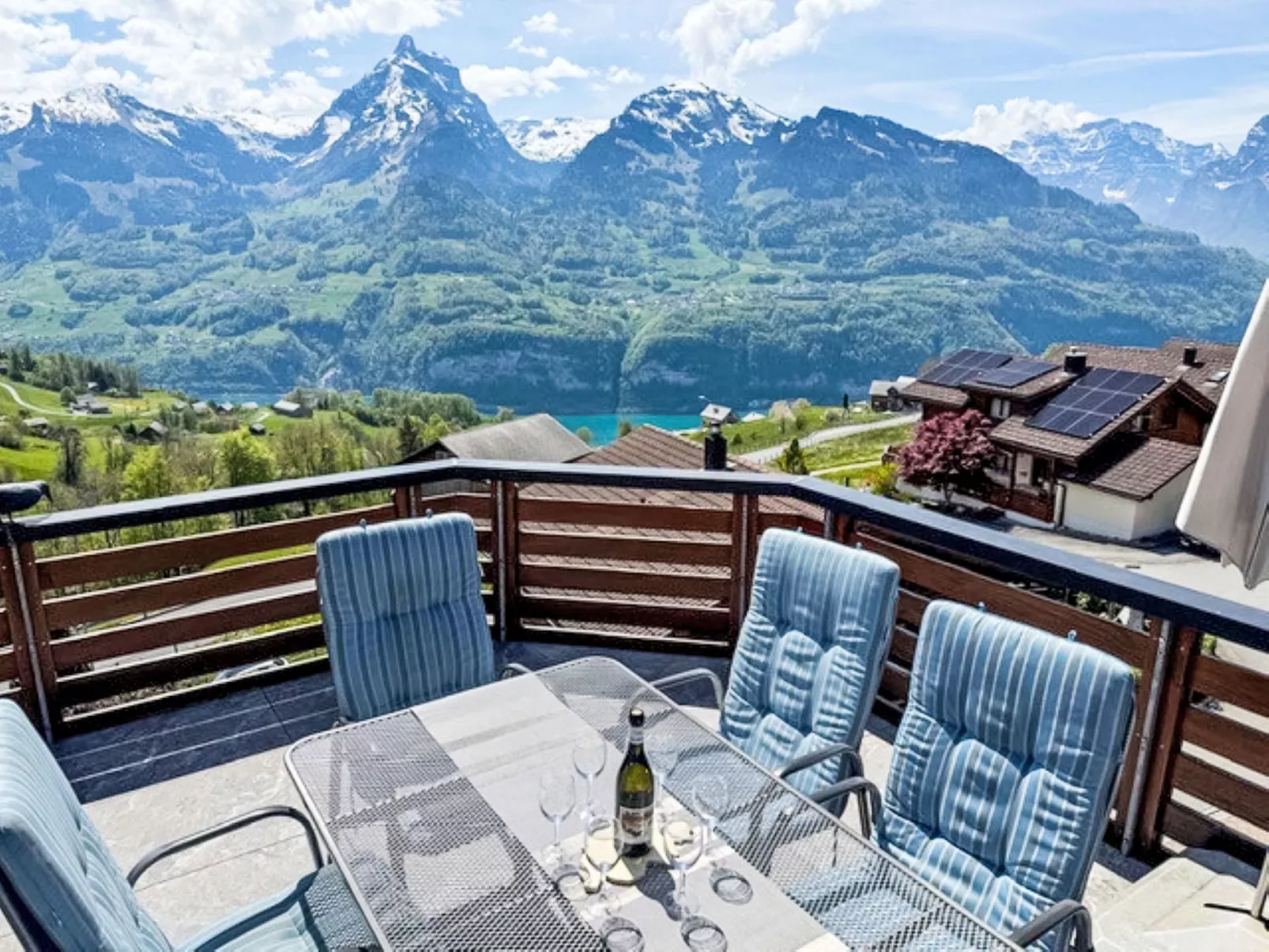 Penthouse Brugg-Draußen