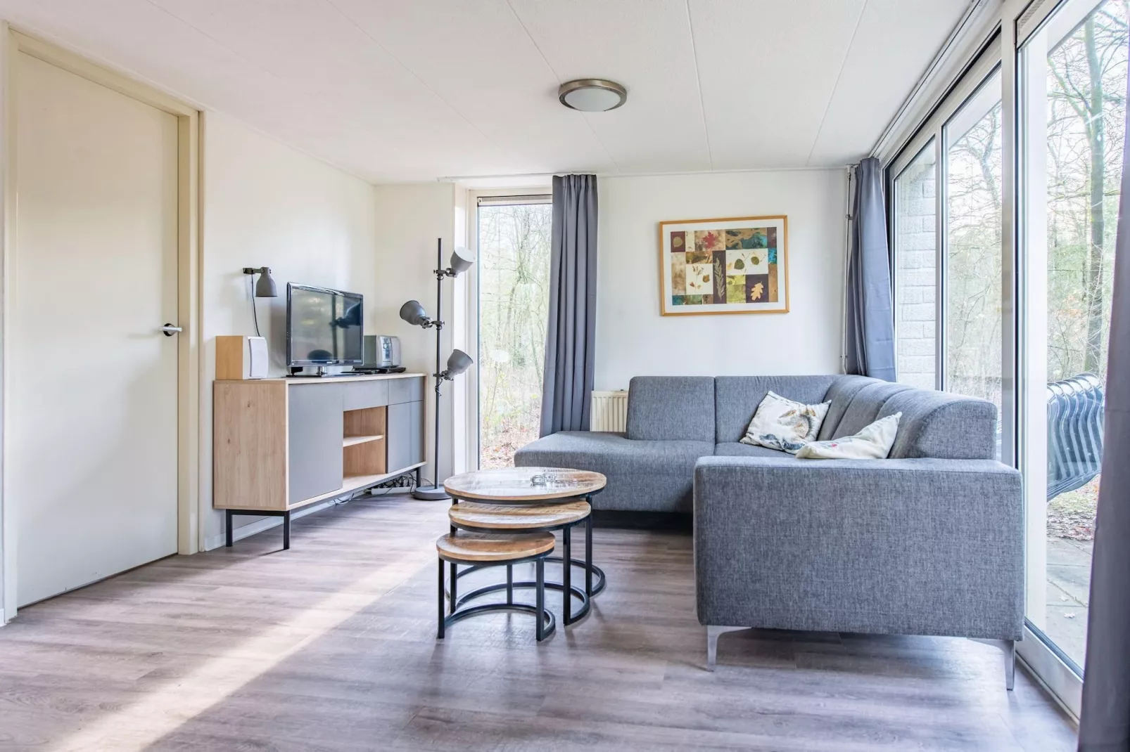 Vakantiepark de Berkenhorst 11-Living room