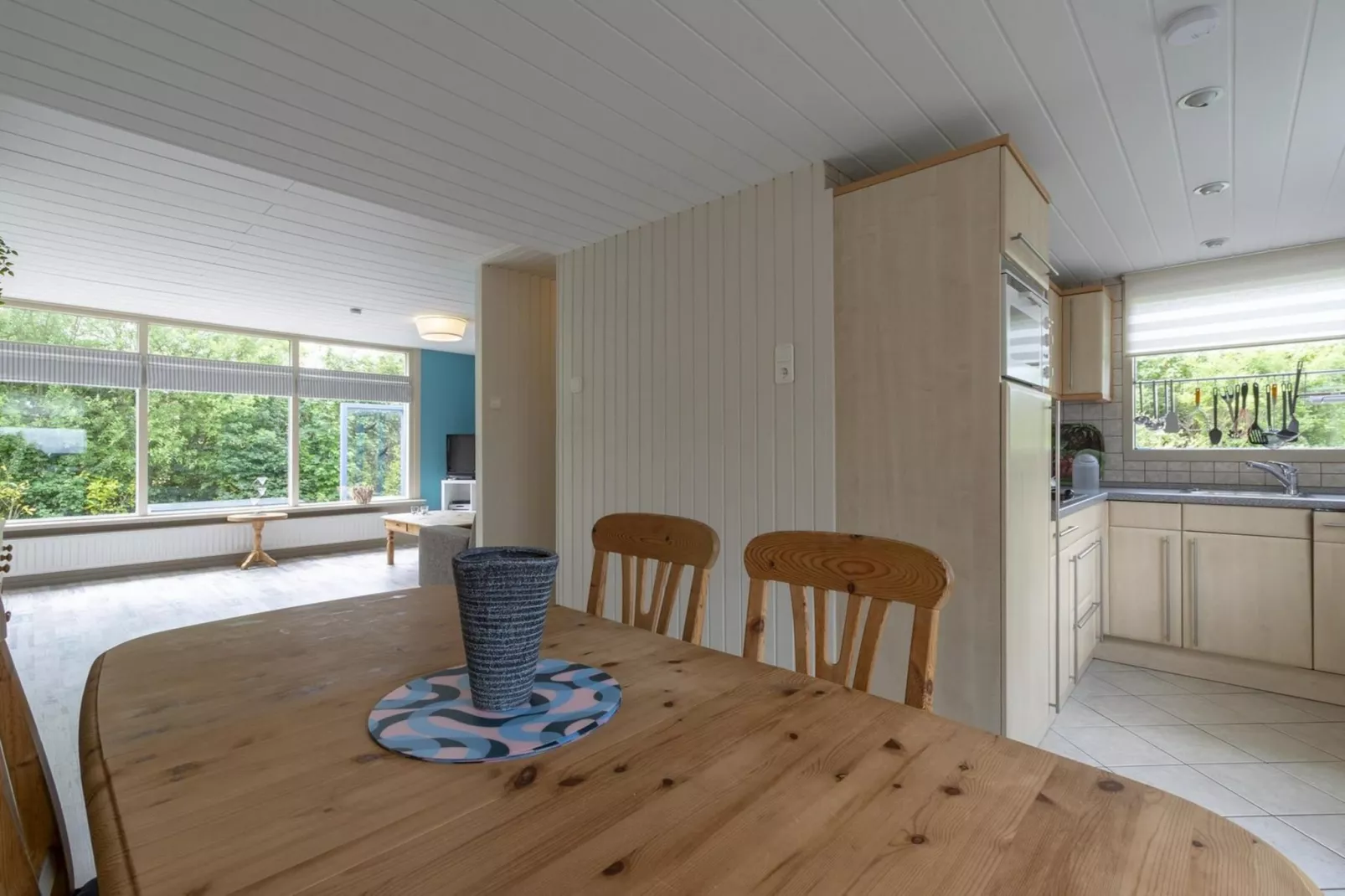 Eureka 78-Dining room