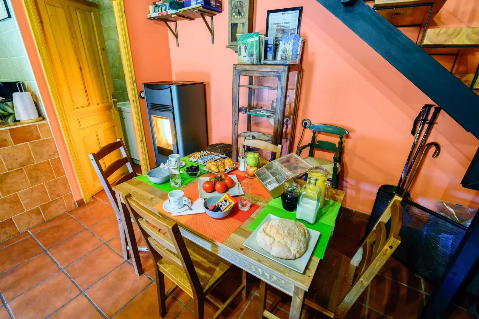 Casa rural Benllera-Dining room