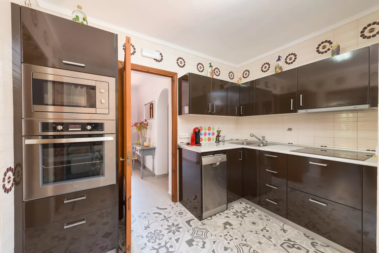 Can Caimari-Kitchen