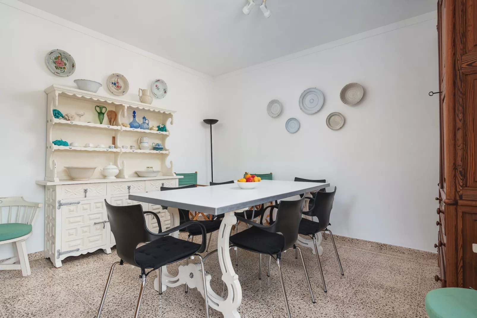 Ombra De Pins-Dining room