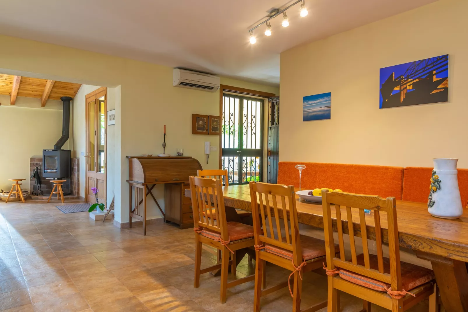 Sa Raconada-Dining room