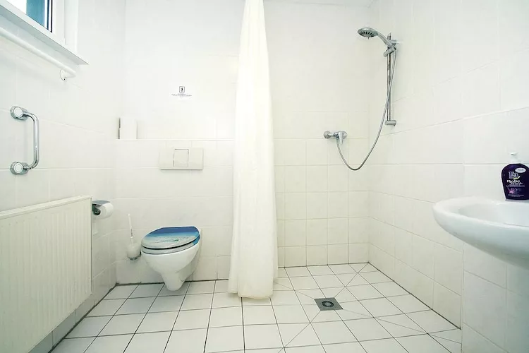 Ferienhäuser Inselblick / Ferienhaus 2 60 qm-Bathroom