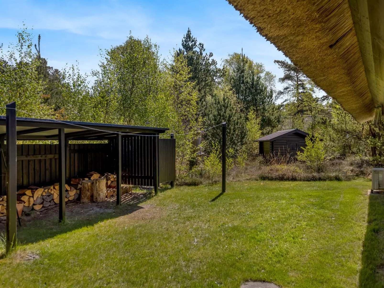 "Einari" - 1.2km from the sea-Outside