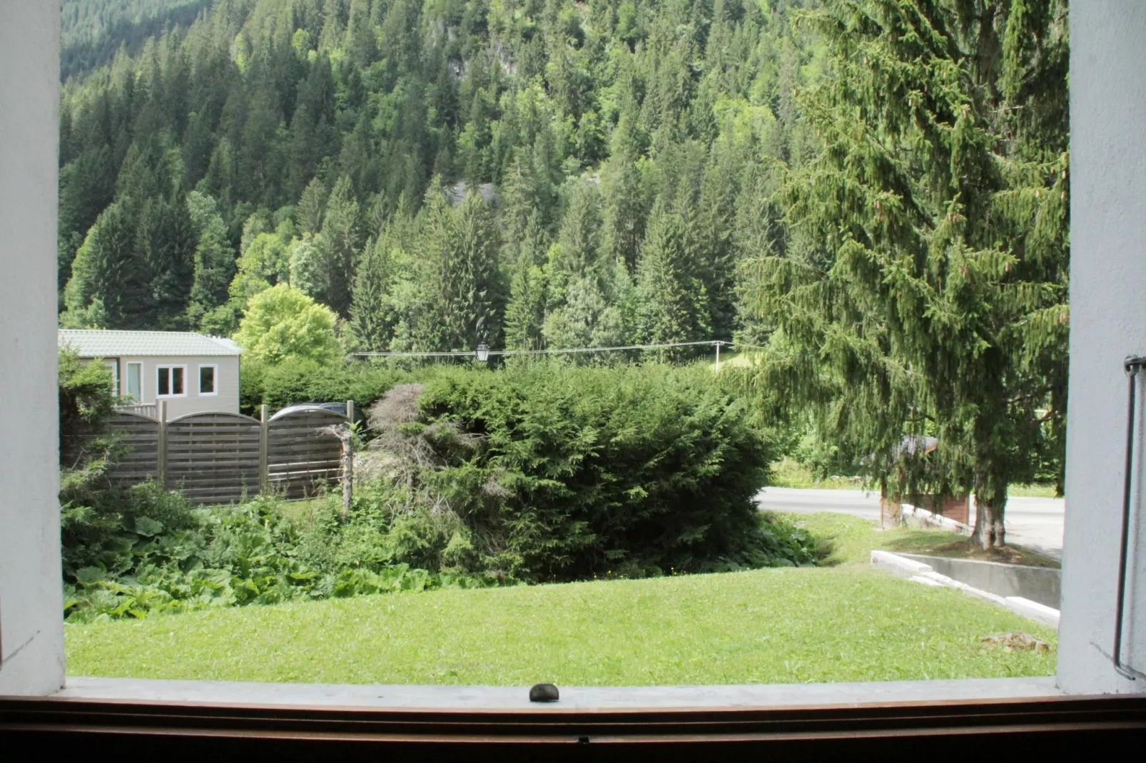 Mont de Grange MGB141 NATURE & ESCAPE 2 pers.-View summer
